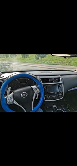 نيسان ألتيما